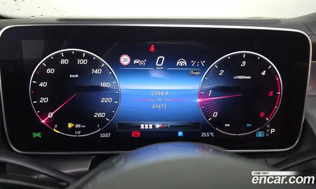 Mercedes-Benz GLC-Class 2023 2.0 автомат (гидро), миниатюра 8