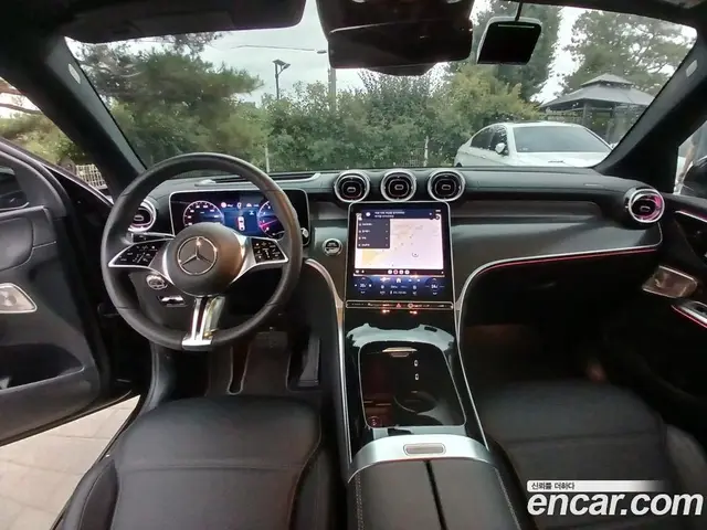 Mercedes-Benz GLC-Class 2025 2.0 автомат (гидро), миниатюра 6