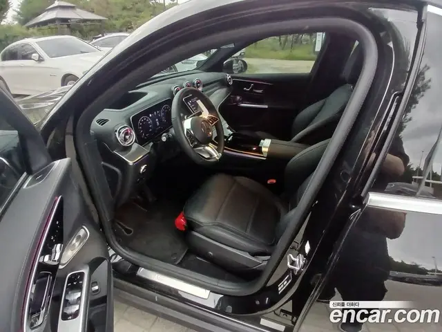 Mercedes-Benz GLC-Class 2025 2.0 автомат (гидро), миниатюра 9