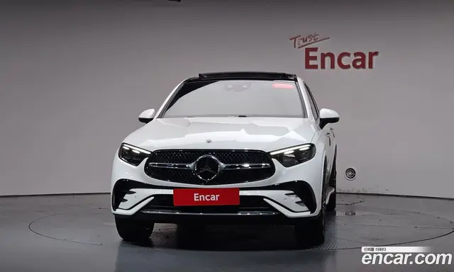 Mercedes-Benz GLC-Class 2025 2.0 автомат (гидро), миниатюра 2