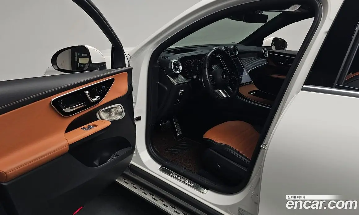 Mercedes-Benz GLC-Class 2025 2.0 автомат (гидро), фото 12