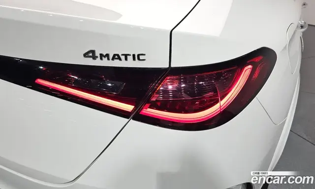 Mercedes-Benz GLC-Class 2025 2.0 автомат (гидро), миниатюра 8