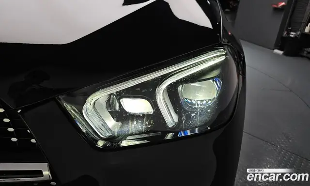 Mercedes-Benz GLE-Class 2022 3.0 автомат (гидро), миниатюра 7