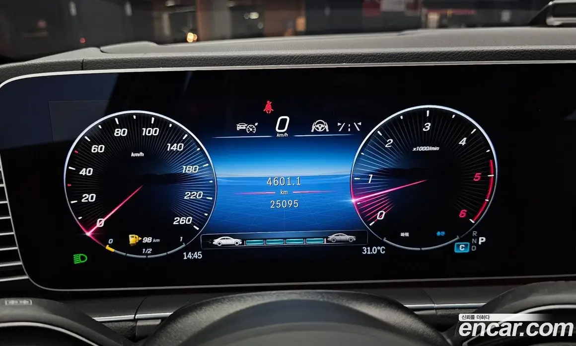 Mercedes-Benz GLE-Class 2024 3.0 автомат (гидро), фото 11