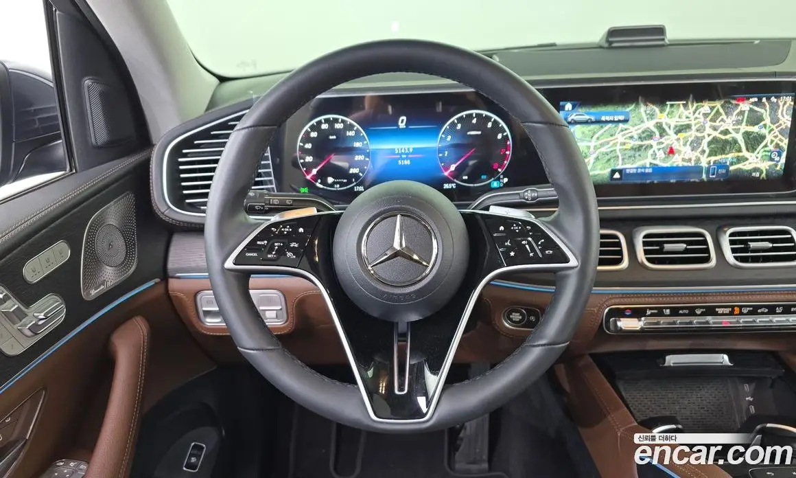 Mercedes-Benz GLE-Class 2025 3.0 автомат (гидро), фото 13