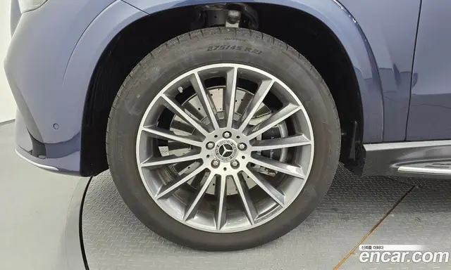 Mercedes-Benz GLE-Class 2025 3.0 автомат (гидро), миниатюра 5