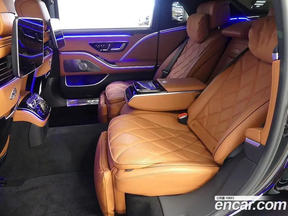 Mercedes-Benz S-Class 2023 4.0 автомат (гидро), фото 18 Mercedes-Benz S-Class 2023 4.0 автомат (гидро), фото 18