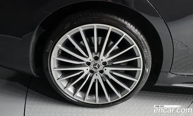 Mercedes-Benz S-Class 2023 3.0 автомат (гидро), миниатюра 5