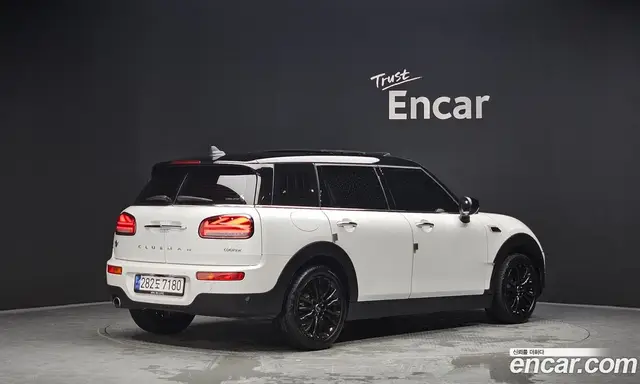 Mini Clubman 2023 1.5 автомат (гидро), миниатюра 2