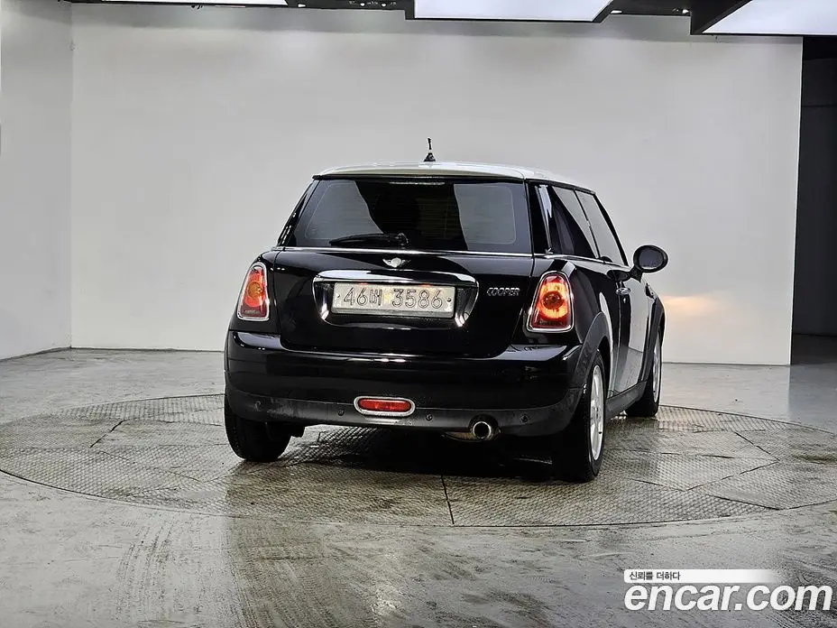 Mini Cooper 2010 1.6 автомат (гидро), фото 3
