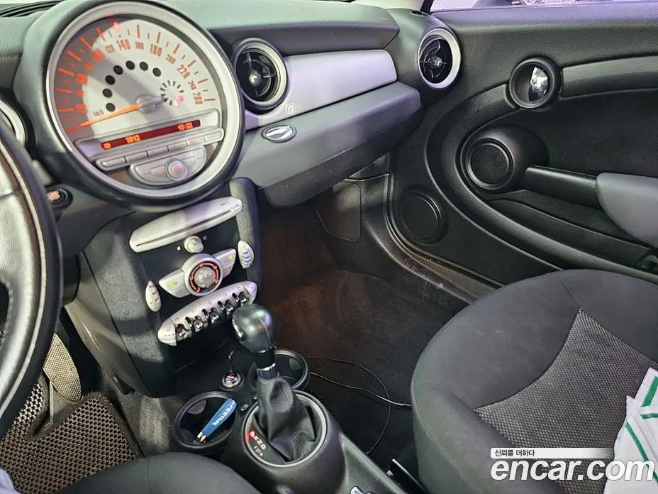 Mini Cooper 2010 1.6 автомат (гидро), фото 10