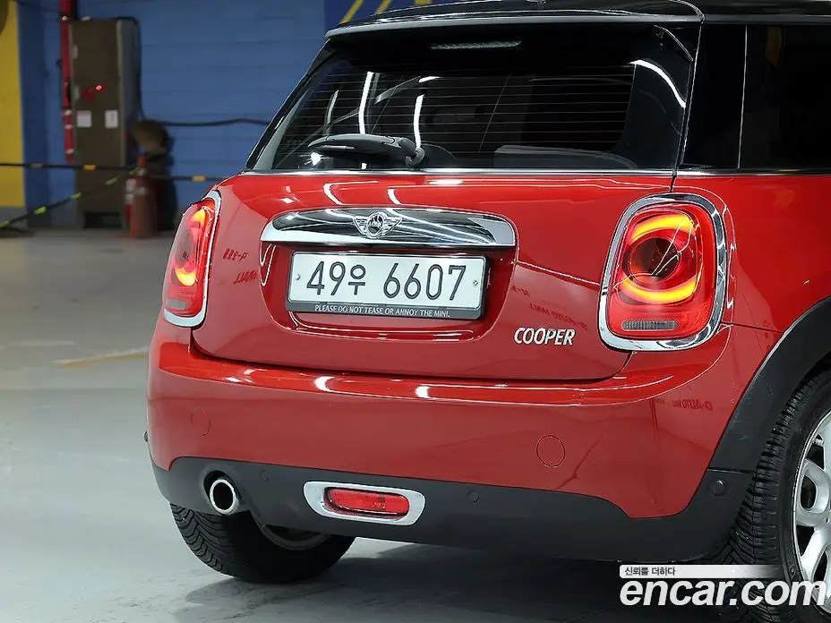 Mini Cooper 2015 1.5 автомат (гидро), фото 17