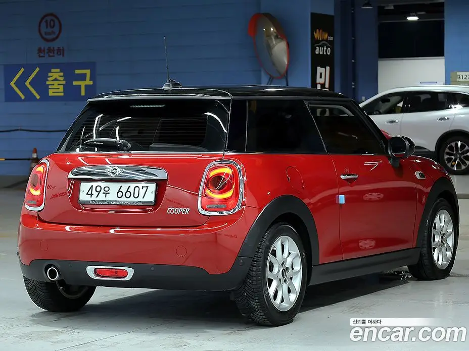 Mini Cooper 2015 1.5 автомат (гидро), фото 4