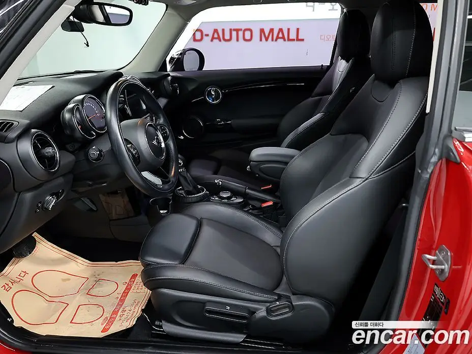Mini Cooper 2015 1.5 автомат (гидро), фото 6