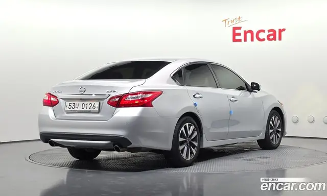 Nissan Altima 2016 2.5 автомат (гидро), миниатюра 2