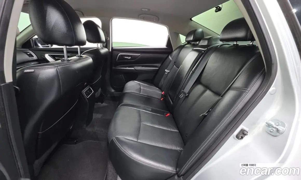 Nissan Altima 2016 2.5 автомат (гидро), фото 12