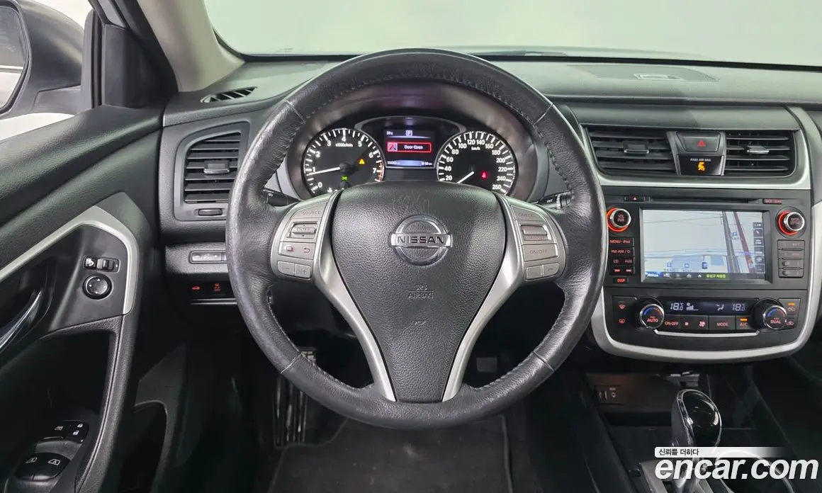 Nissan Altima 2016 2.5 автомат (гидро), фото 15