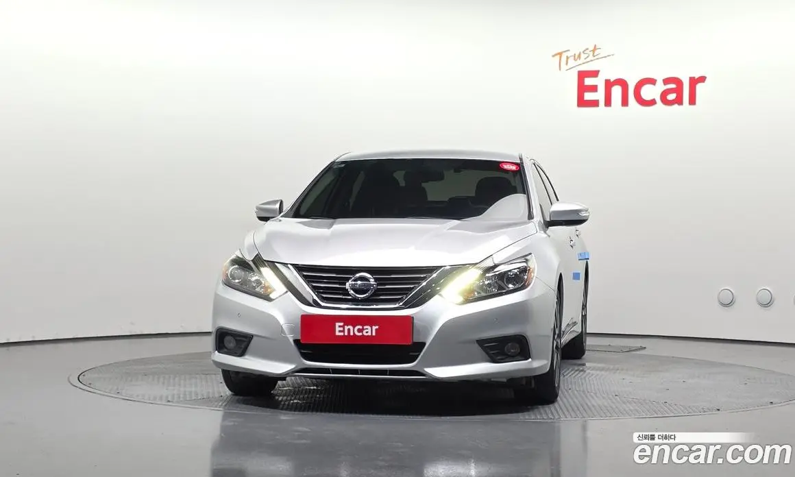 Nissan Altima 2016 2.5 автомат (гидро), фото 3