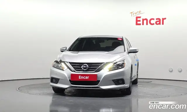 Nissan Altima 2016 2.5 автомат (гидро), миниатюра 3