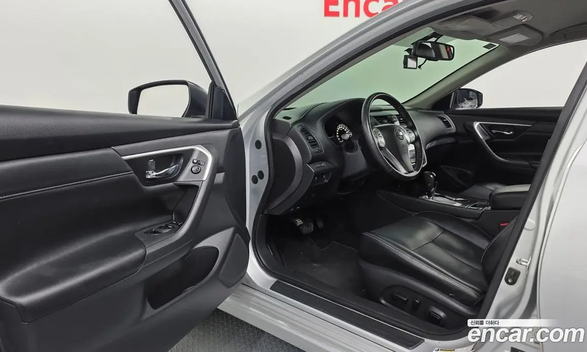 Nissan Altima 2016 2.5 автомат (гидро), фото 10