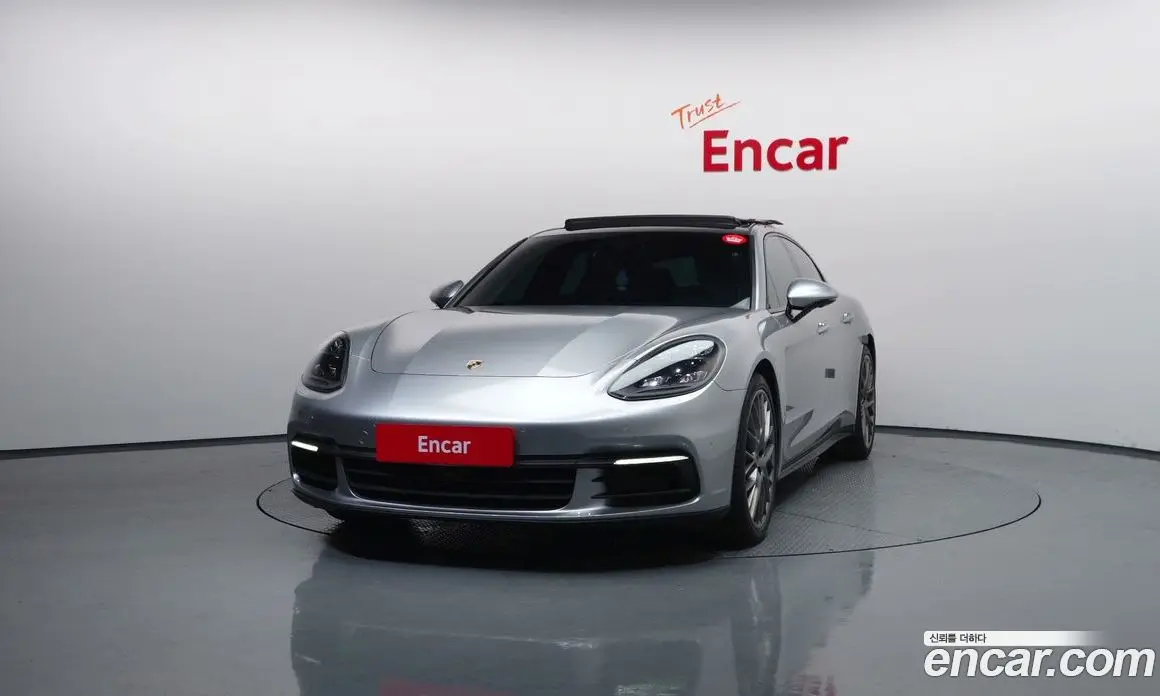 Porsche Panamera 2018 3.0 автомат (гидро), фото 3