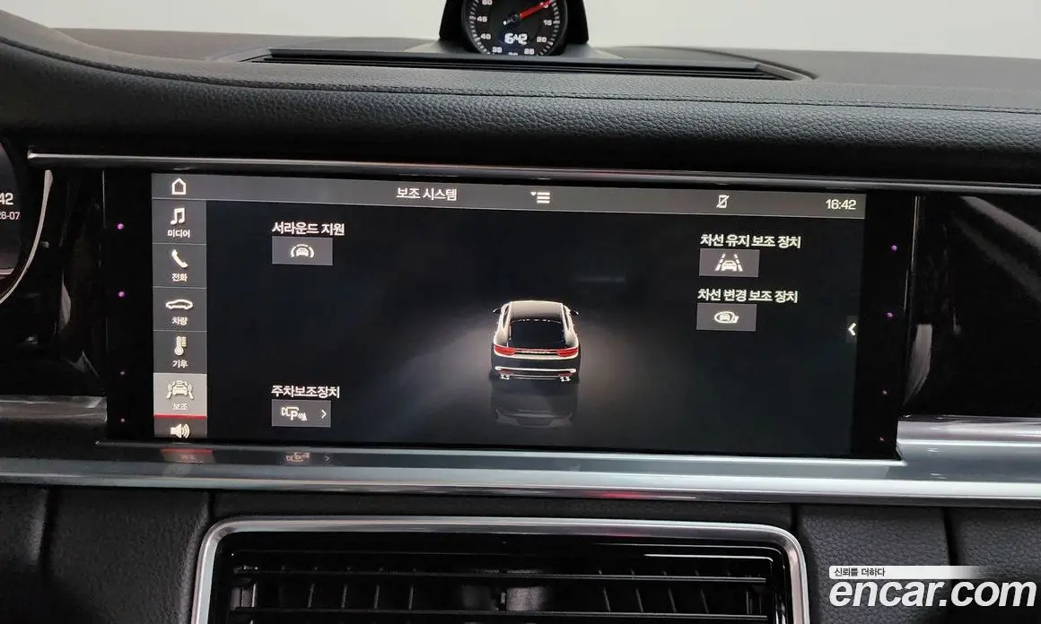 Porsche Panamera 2018 3.0 автомат (гидро), фото 22