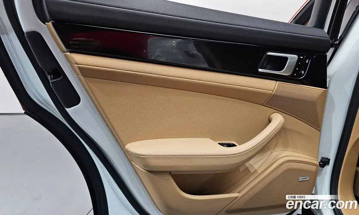 Porsche Panamera 2019 3.0 автомат (гидро), фото 15