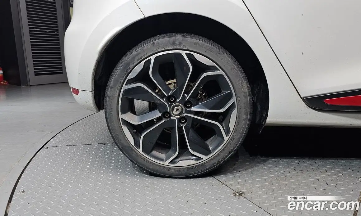 Renault (Samsung) Cilo 2018 1.5 автомат (гидро), фото 5