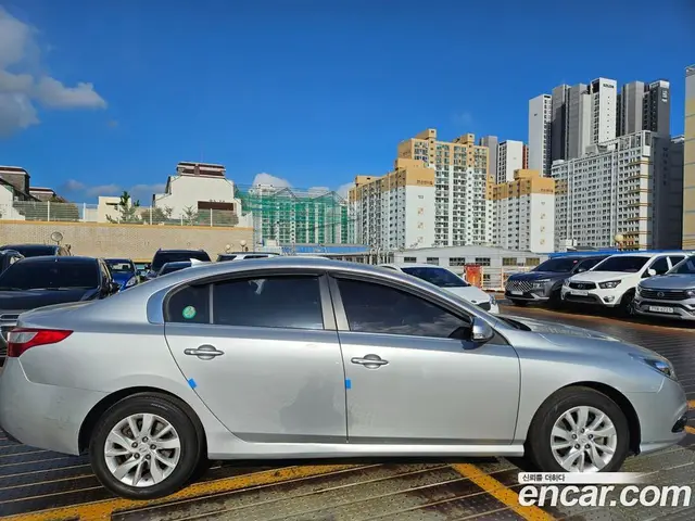 Renault (Samsung) SM5 2014 2.0 автомат (гидро), миниатюра 3
