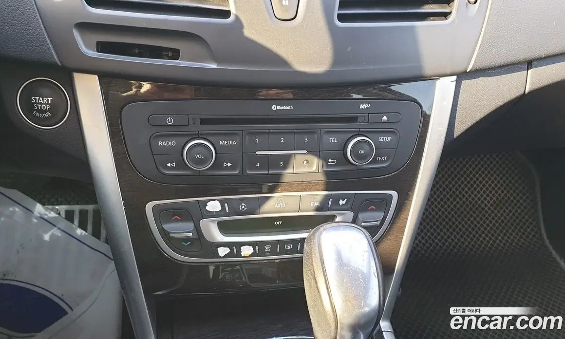 Renault (Samsung) SM5 2014 2.0 автомат (гидро), фото 10 Renault (Samsung) SM5 2014 2.0 автомат (гидро), фото 10