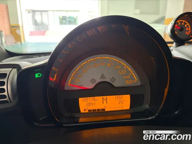 Smart Fortwo 2010 1.0 автомат (гидро), миниатюра 8