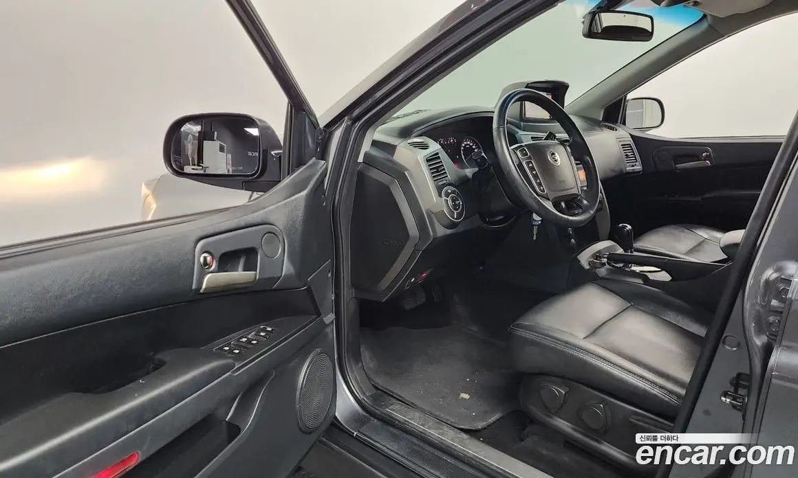 SsangYong Korando 2014 2.0 автомат (гидро), фото 13