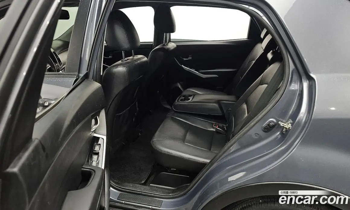SsangYong Korando 2016 2.2 автомат (гидро), фото 11
