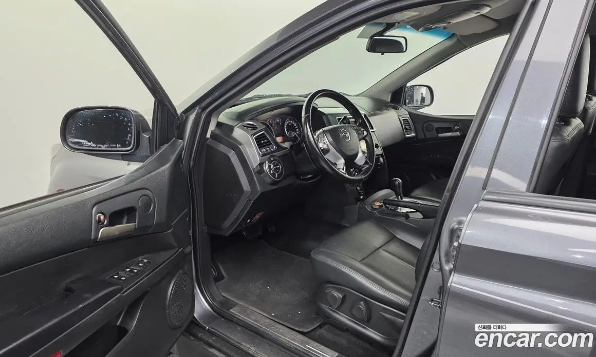 SsangYong Korando 2016 2.2 автомат (гидро), фото 13