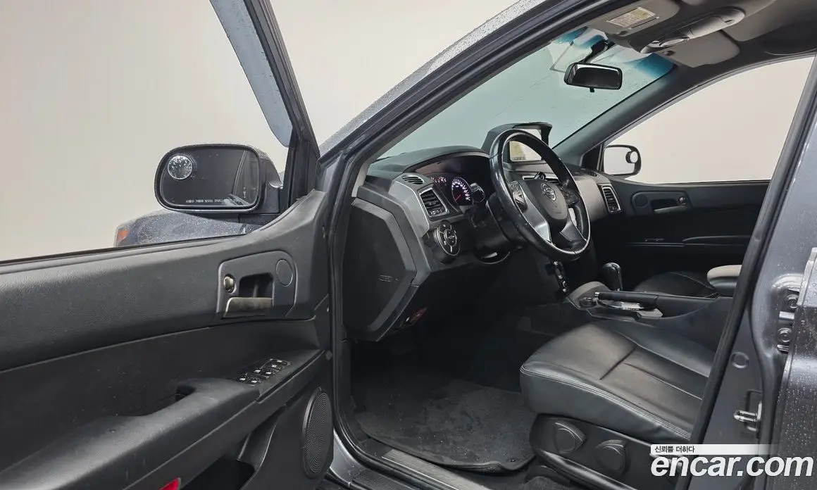 SsangYong Korando 2017 2.2 автомат (гидро), фото 13