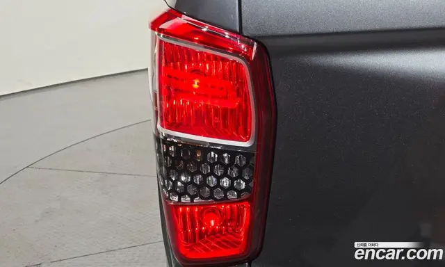 SsangYong Rexton 2018 2.2 автомат (гидро), миниатюра 9