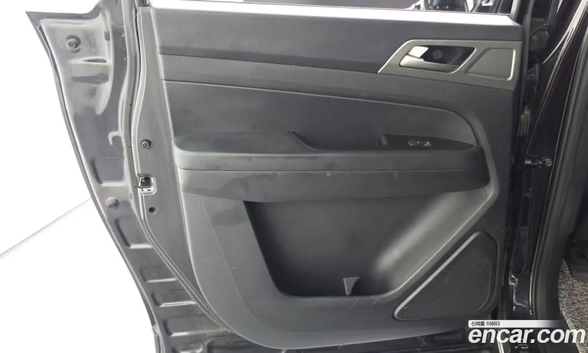SsangYong Rexton 2018 2.2 автомат (гидро), фото 15