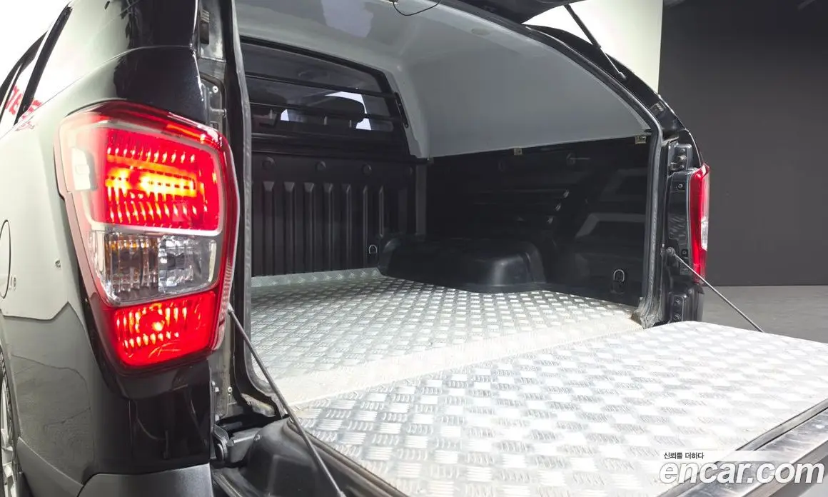 SsangYong Rexton 2018 2.2 автомат (гидро), фото 28