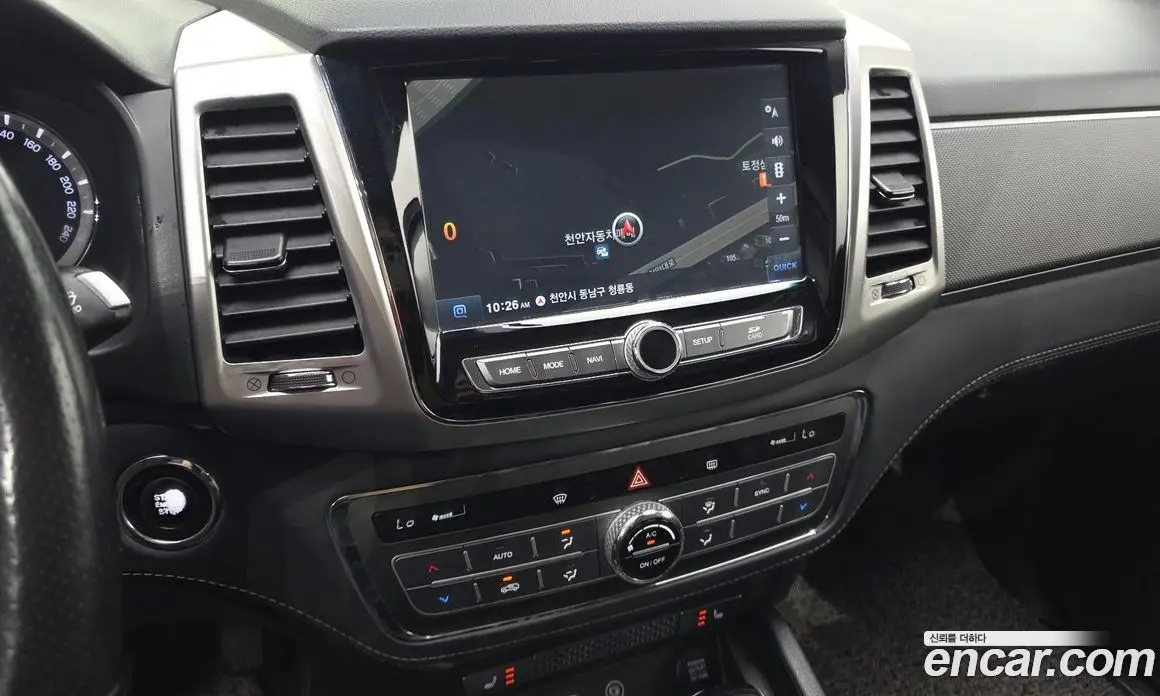 SsangYong Rexton 2018 2.2 автомат (гидро), фото 16