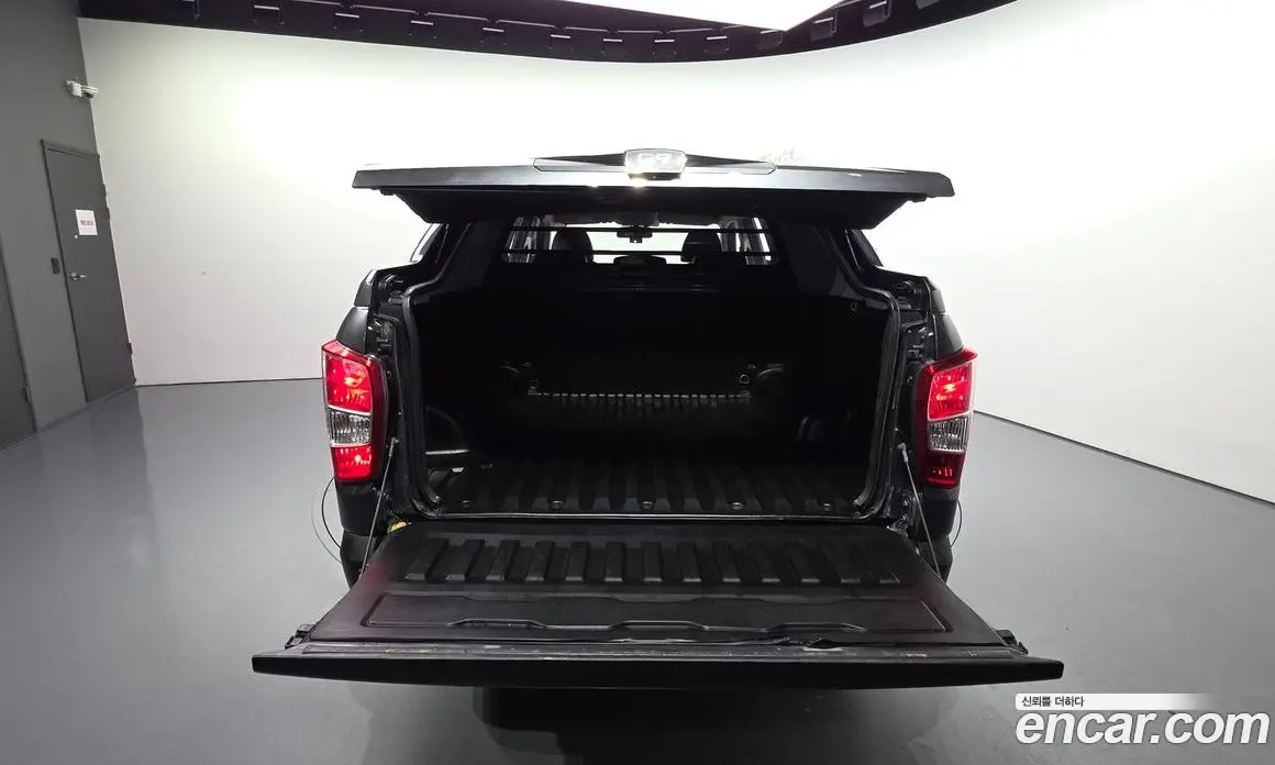SsangYong Rexton 2018 2.2 автомат (гидро), фото 20