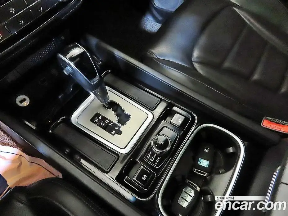 SsangYong Rexton 2018 2.2 автомат (гидро), фото 12