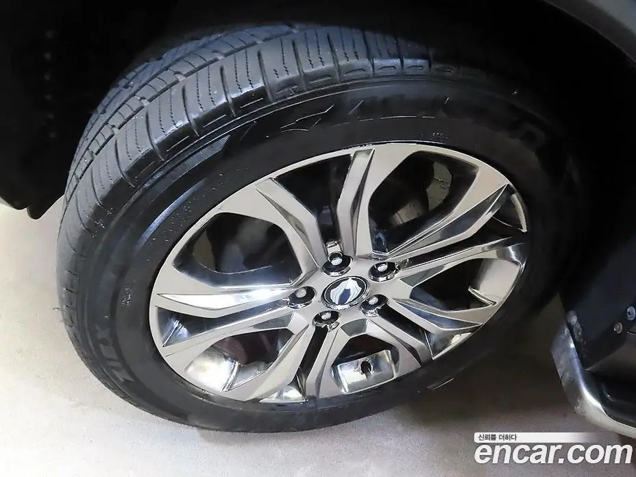 SsangYong Rexton 2018 2.2 автомат (гидро), фото 20