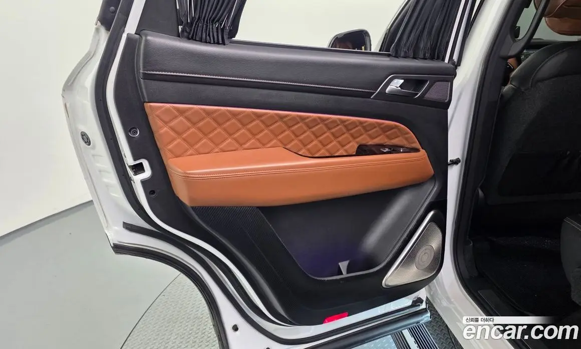 SsangYong Rexton 2018 2.2 автомат (гидро), фото 15