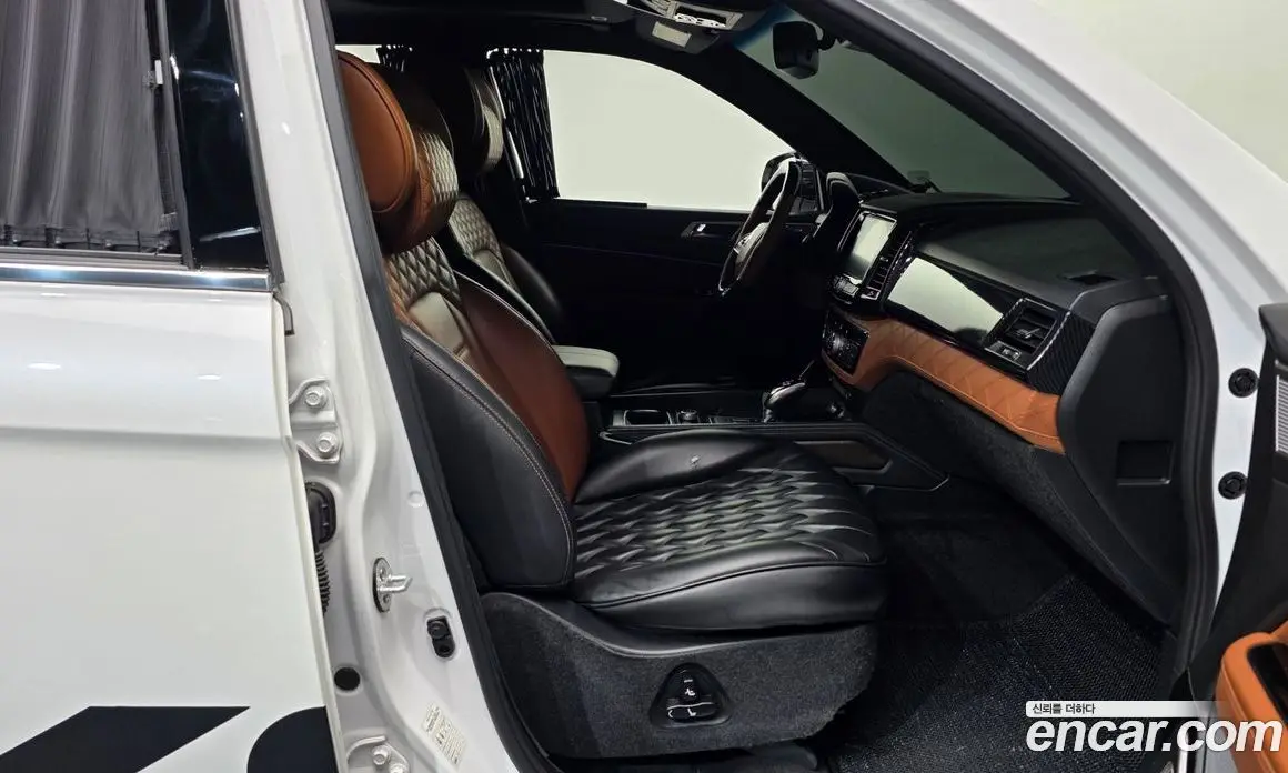SsangYong Rexton 2018 2.2 автомат (гидро), фото 17