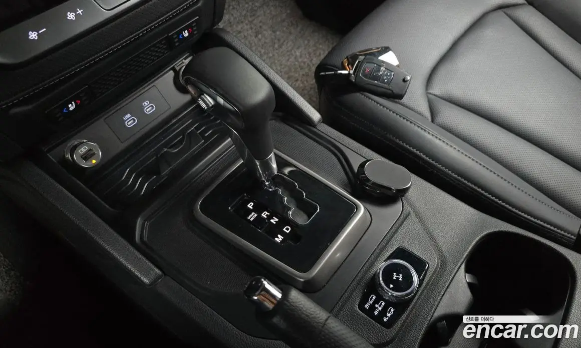 SsangYong Rexton 2024 2.2 автомат (гидро), фото 11