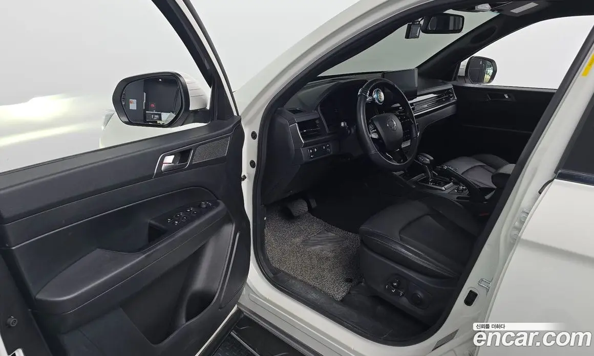 SsangYong Rexton 2024 2.2 автомат (гидро), фото 12