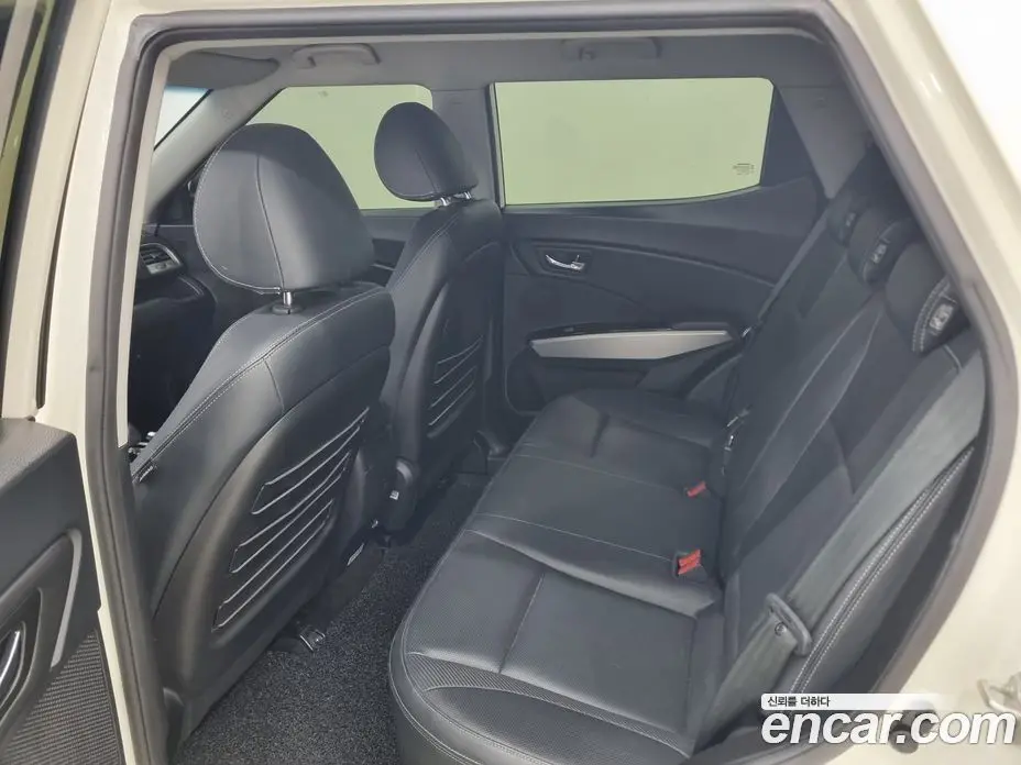 SsangYong TIBOLI 2015 1.6 автомат (гидро), фото 17