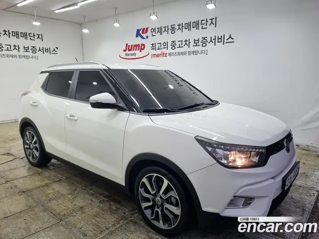 SsangYong TIBOLI 2015 1.6 автомат (гидро), миниатюра 3