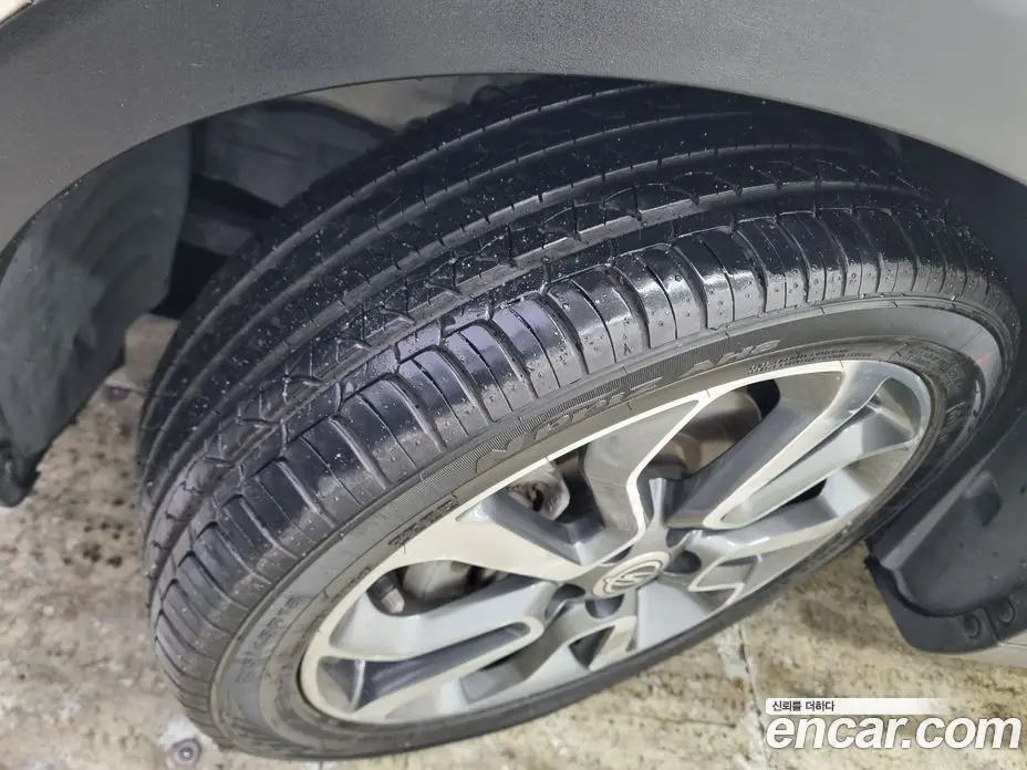 SsangYong TIBOLI 2015 1.6 автомат (гидро), фото 6