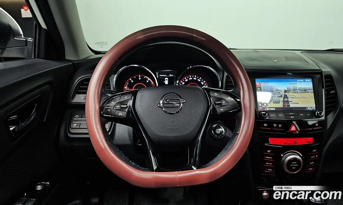 SsangYong TIBOLI 2016 1.6 автомат (гидро), фото 13